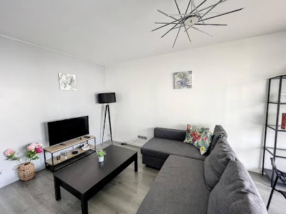 City cosy, LYON CHARCOT- WIFI - LAVE LINGE - BALCON - PARKING - One-Bedroom Apartment