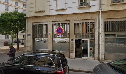 Maud Sabatier, Lyon