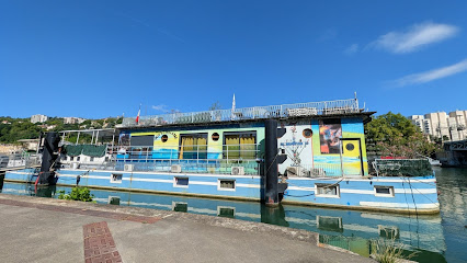 Studio Péniche - ACIS ET GALATEE, Lyon