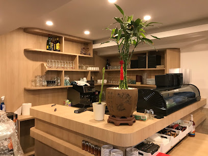 Hokkaido, Lyon
