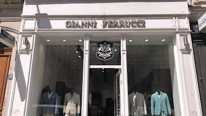 Gianni Ferrucci, Lyon