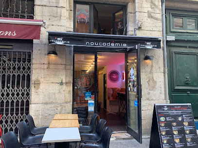 Noucadémie, Lyon