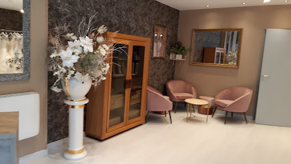 Anabella - Vente, location & création de robes de mariée à Lyon