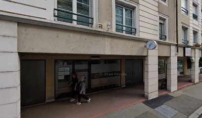 Louise Gindre, Lyon